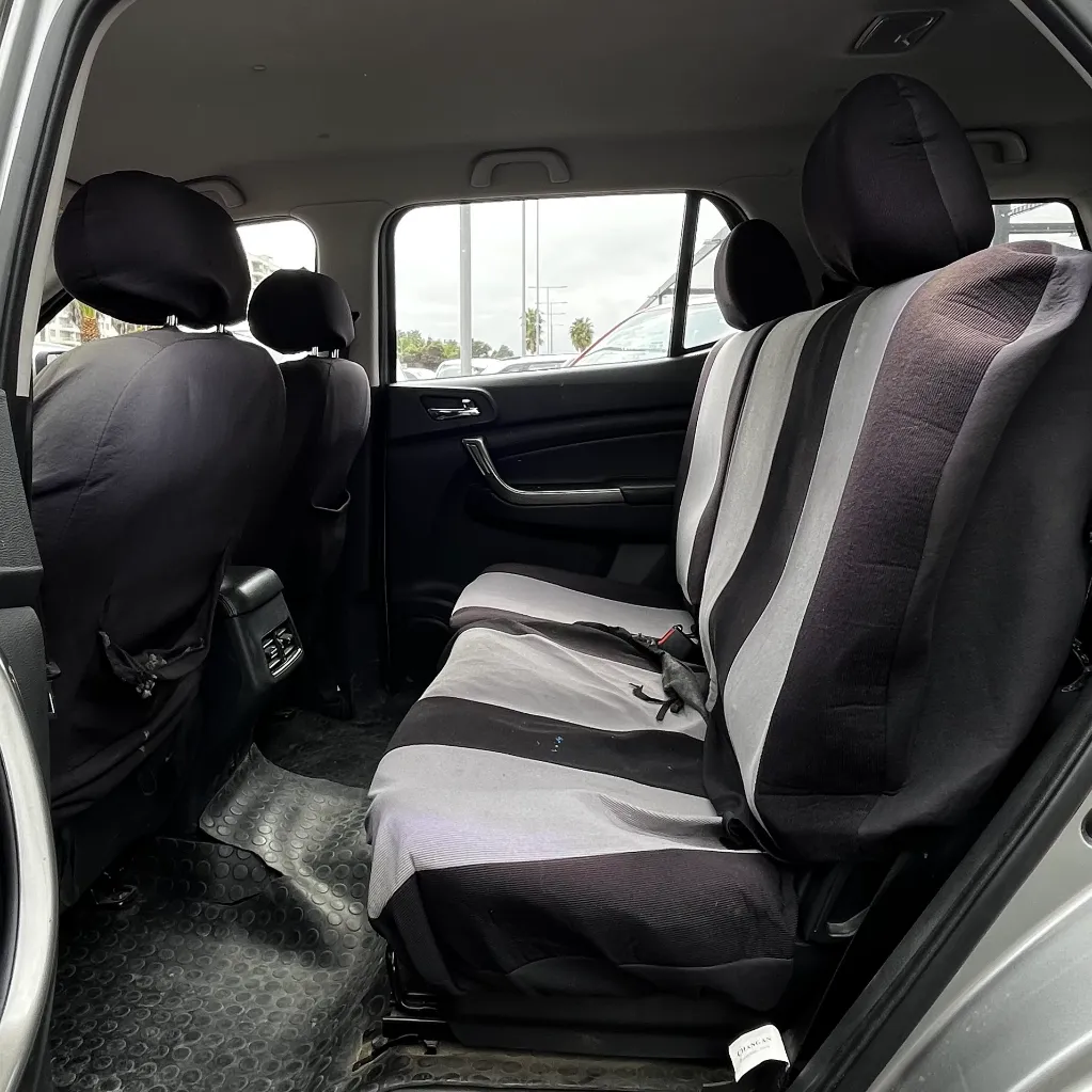 Changan CX70 2022 usada la serena newkar