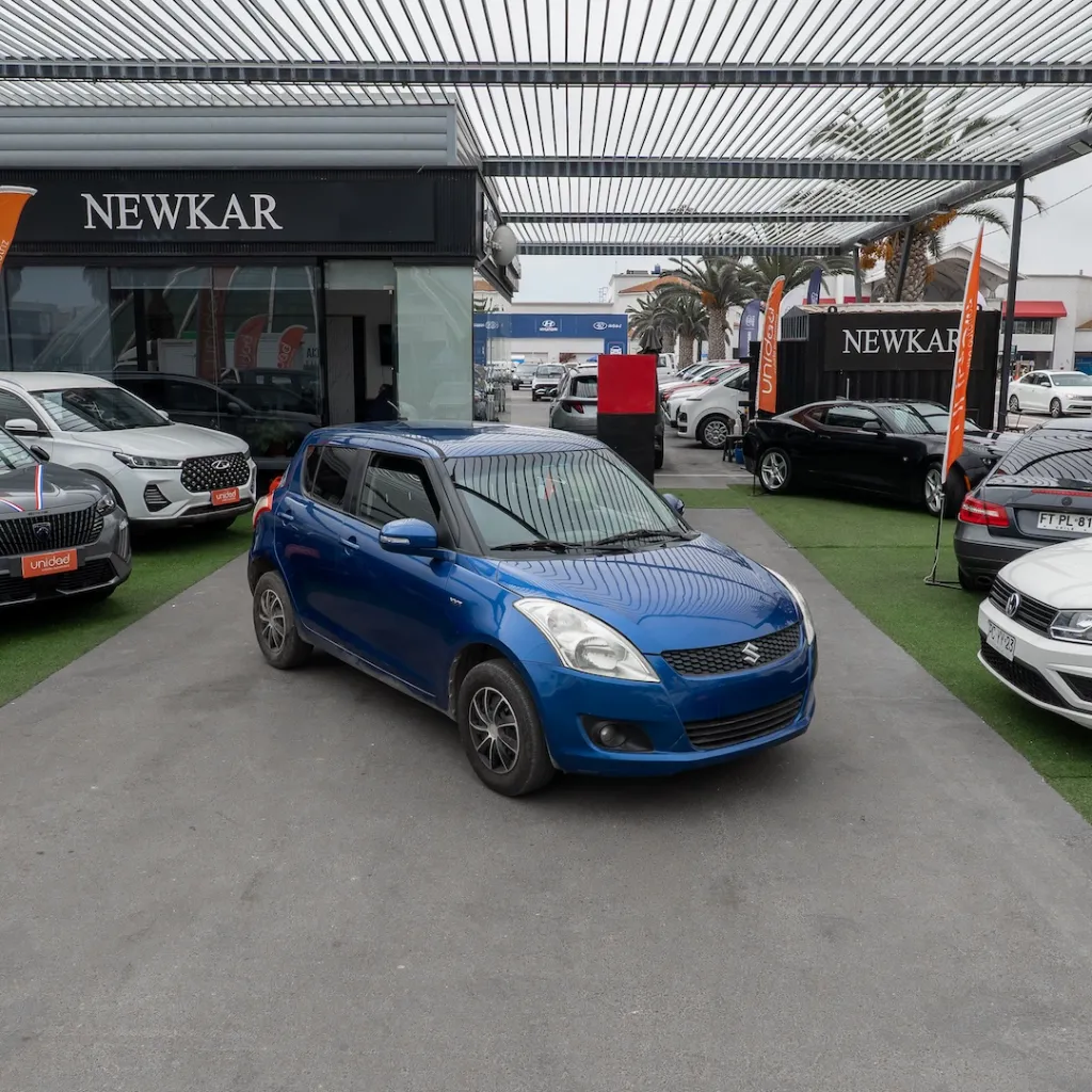 Suzuki Swift 2015 usado la serena newkar