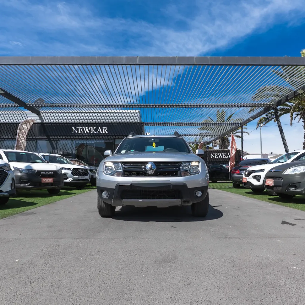 Renault Duster 2018 usada la serena newkar