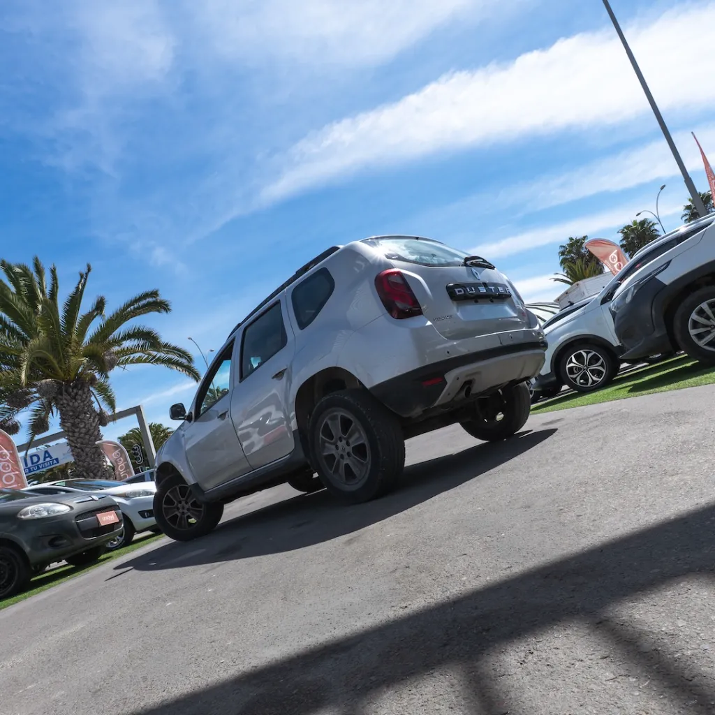 Renault Duster 2018 usada la serena newkar