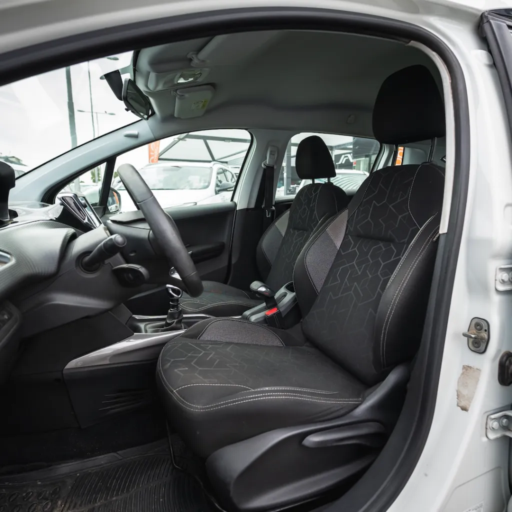 Peugeot 2008 diesel 2019 usado la serena newkar