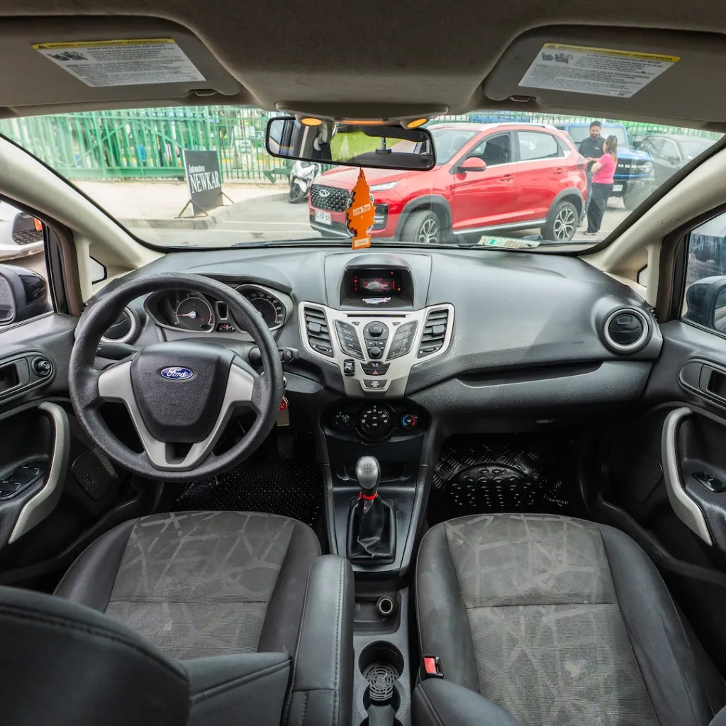 Ford Fiesta 2012 1.6 usado la serena newkar