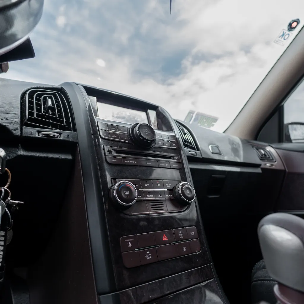 Mahindra XUV 500 diesel 2013 usado la serena newkar