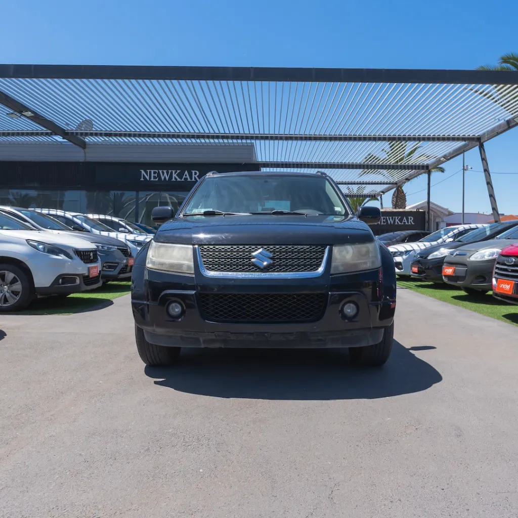 Suzuki Grand Nomade Sport 2.4 2011 usado la serena newkar
