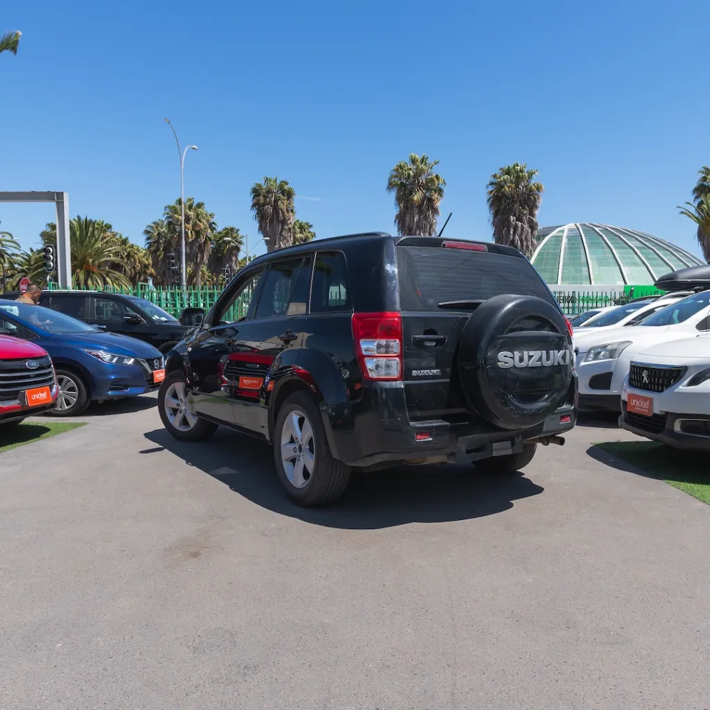 Suzuki Grand Nomade Sport 2.4 2011 usado la serena newkar