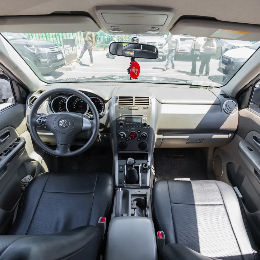 Suzuki Grand Nomade Sport 2.4 2011 usado la serena newkar