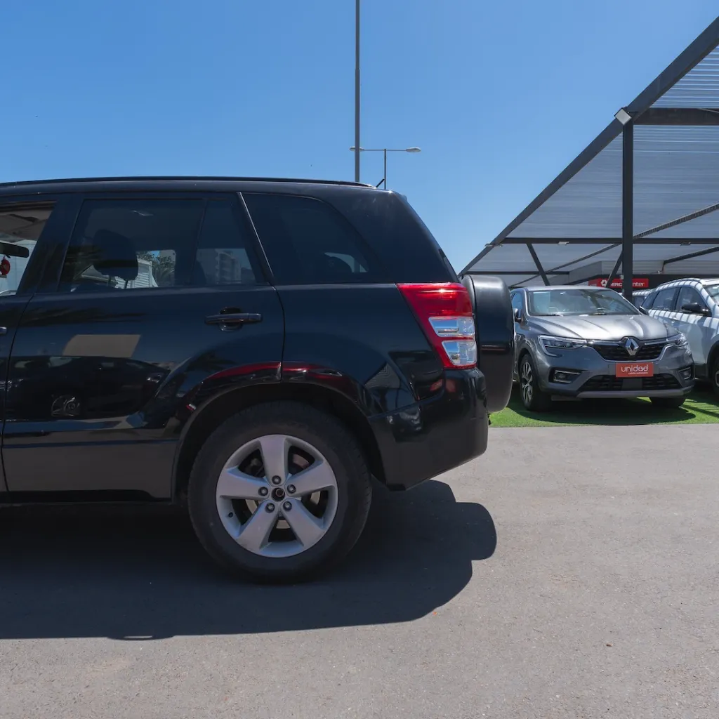 Suzuki Grand Nomade Sport 2.4 2011 usado la serena newkar