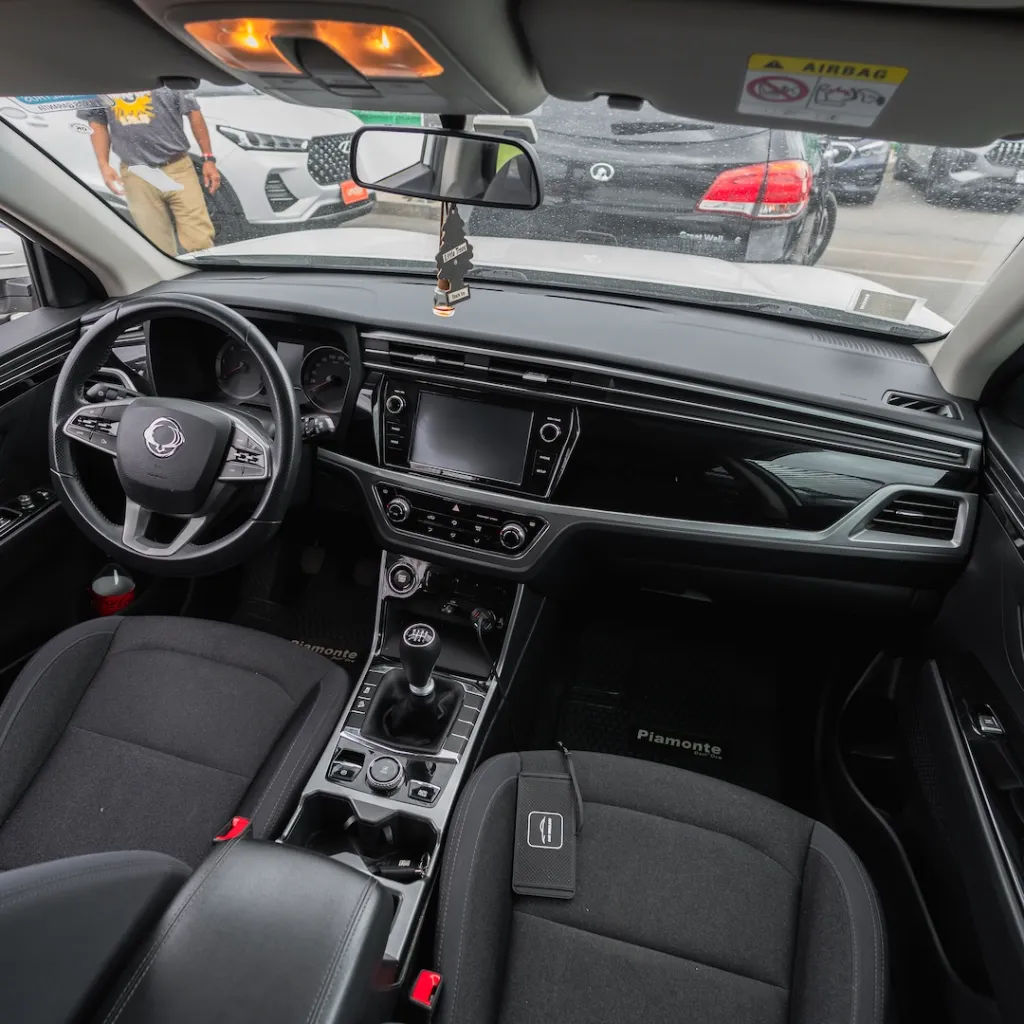 Ssangyong Korando GLX 2023 usada newkar