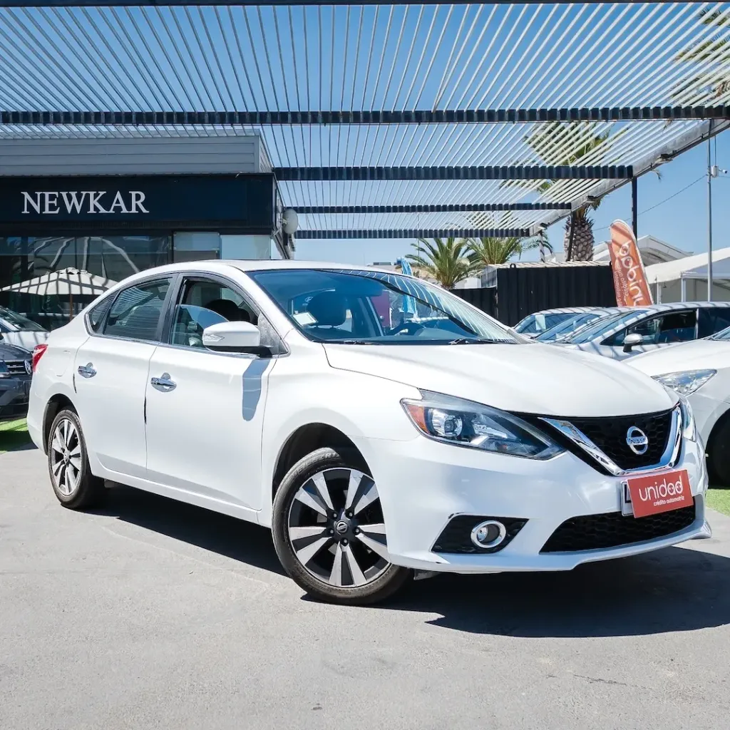 Nissan Sentra 2019 (Comando al volante, ABS, EBD)