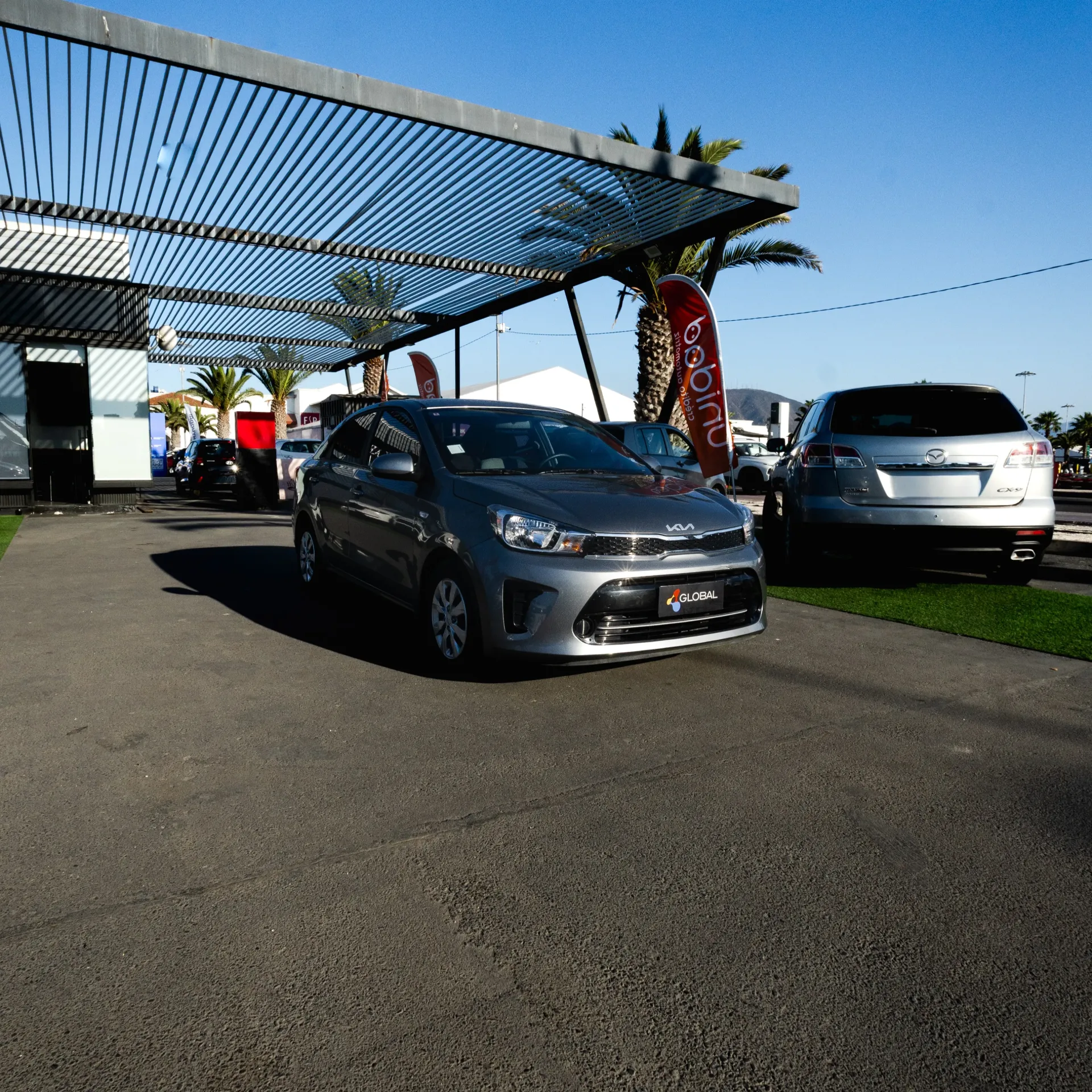 KIA Soluto 2023 (Comando al volante, ABS, EBD)