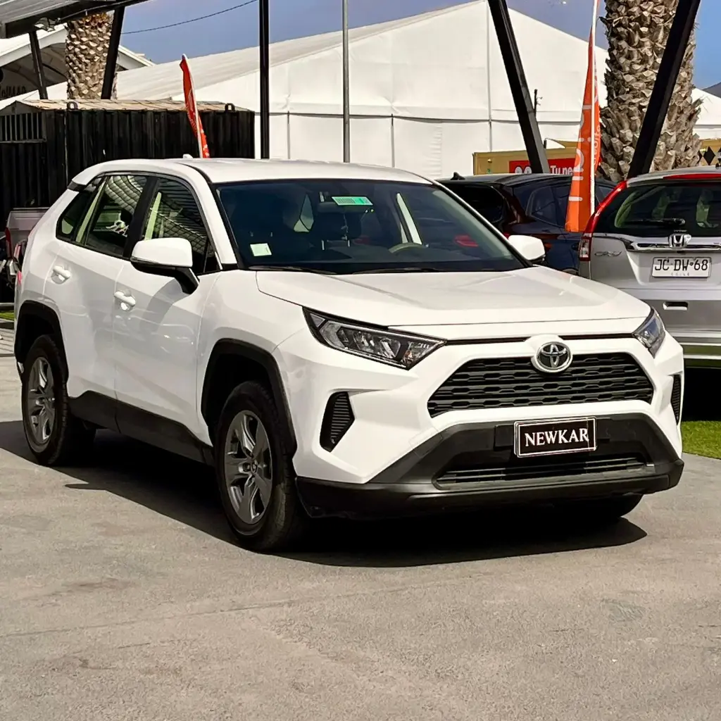 Toyota Rav 4 LE 2.0 2023 