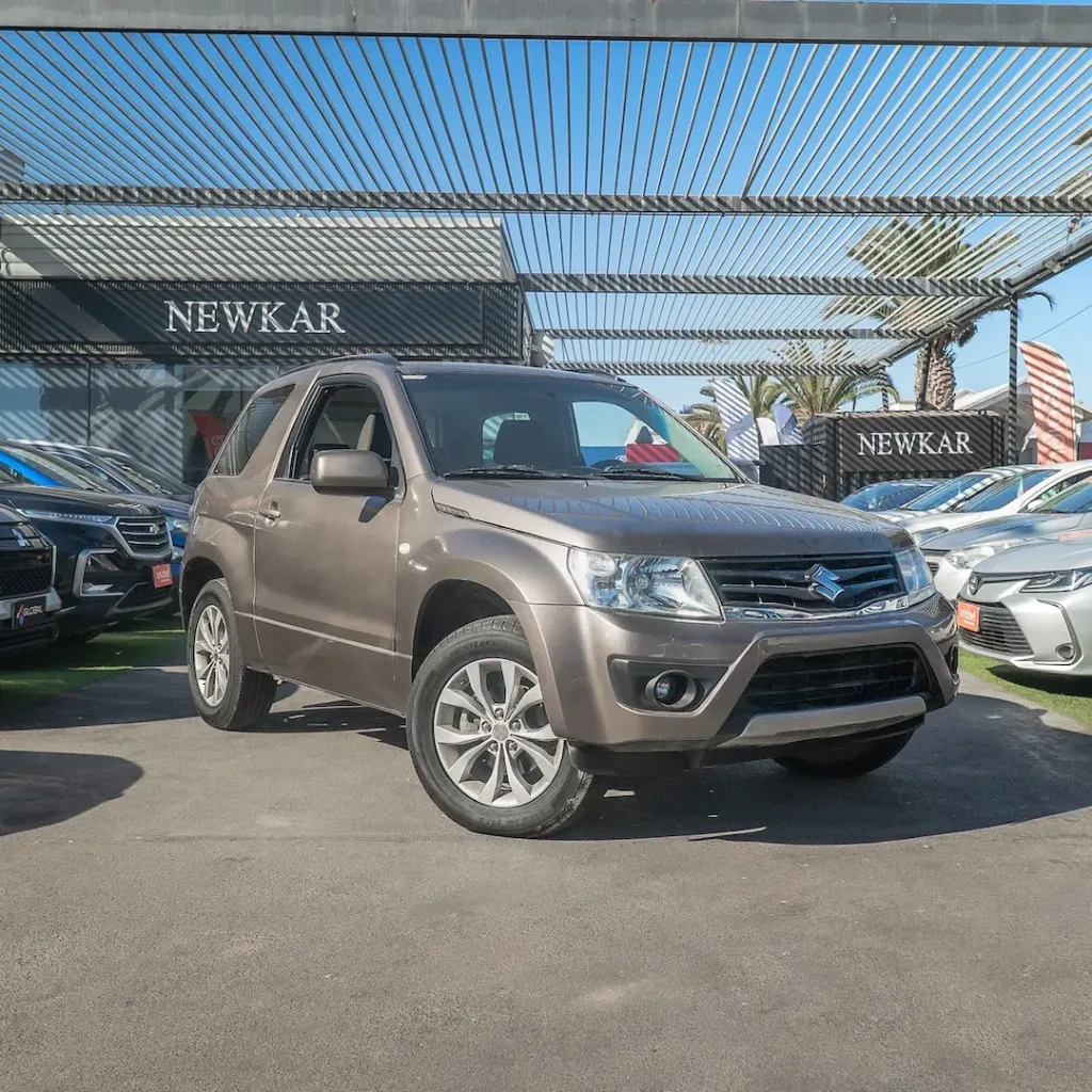 Suzuki Grand Vitara 4x4 2019 (Pantalla multimedia táctil con conectividad Bluetooth/USB,, ABS, EBD, ABS + EBD)