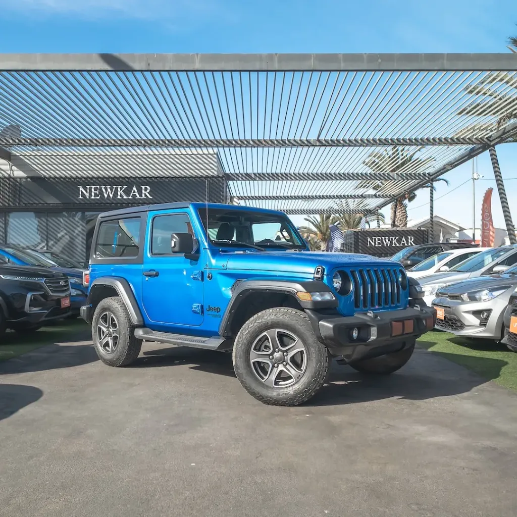 Jeep Wrangler Sport 4x4 3.6 2021 (alzavidrios eléctricos, ABS, EBD, Discos ventilados delanteros)