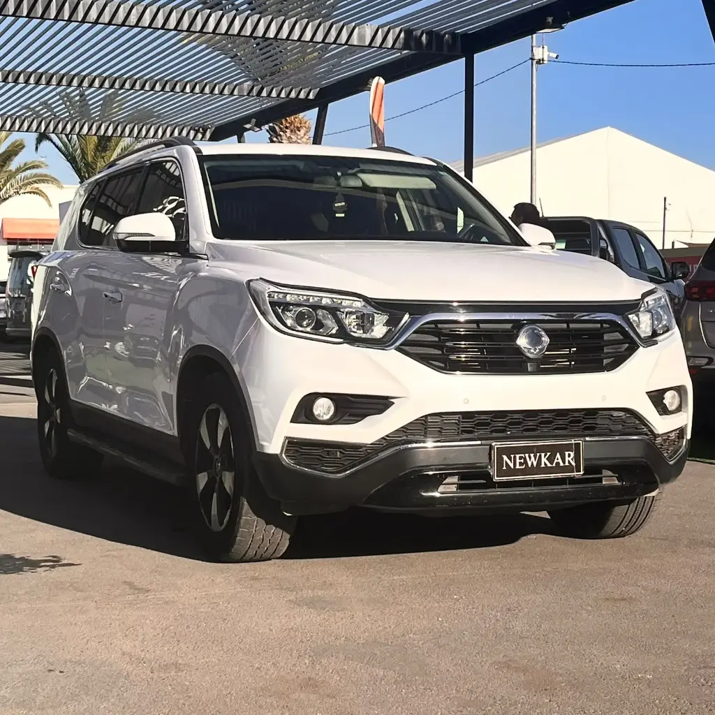 Ssangyong Rexton 4X4 2.2 2019 (Aire acondicionado, ABS, EBD)